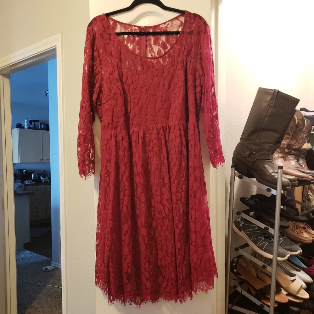Torrid maroon dress